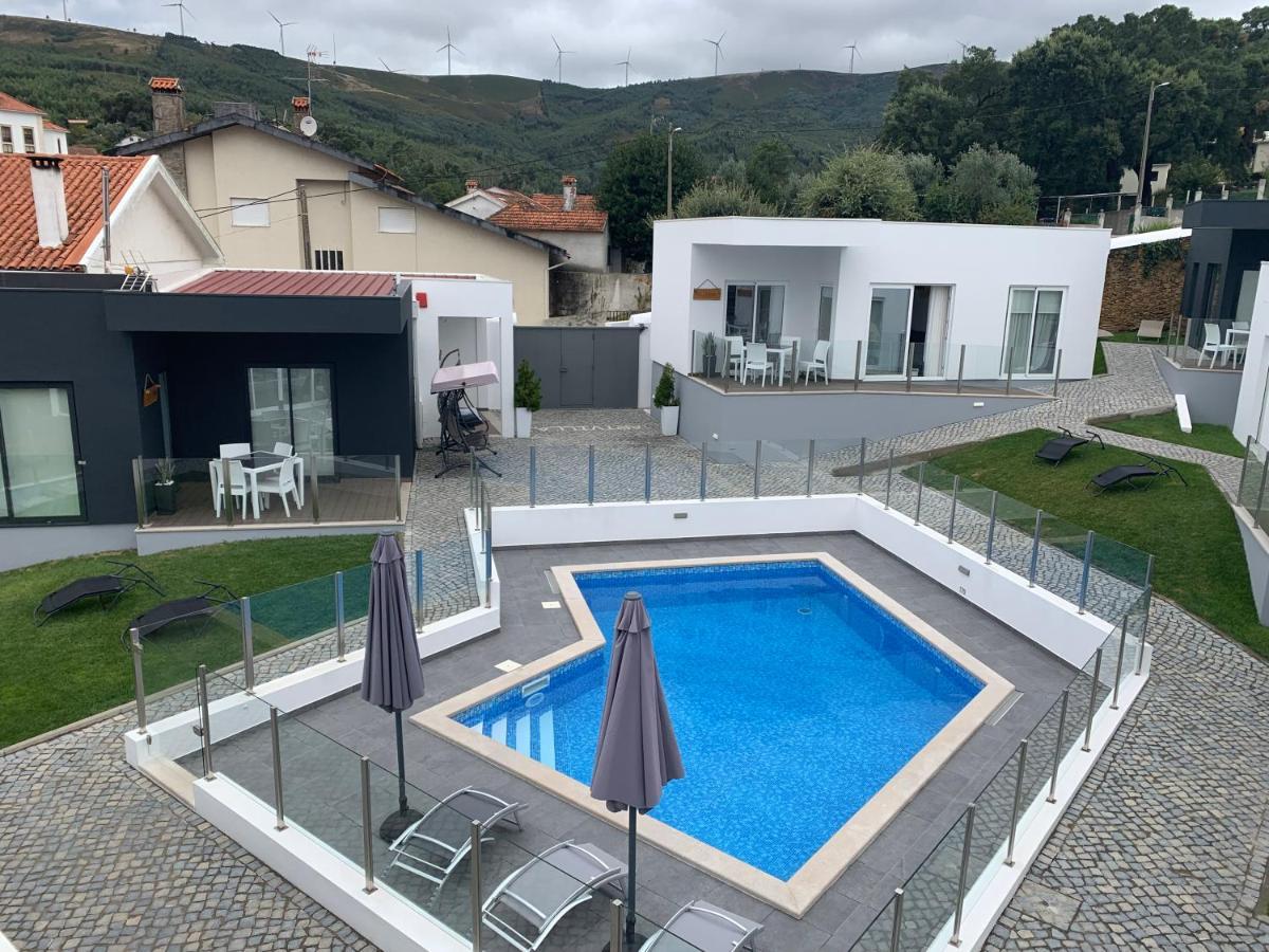 Artvilla Tourism Houses Castanheira de Pera Exteriör bild